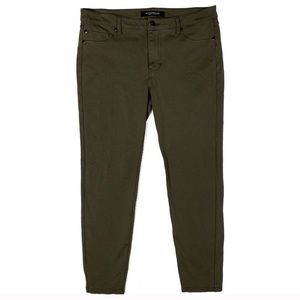 Liverpool Stretch Olive Skinny Legging Pant